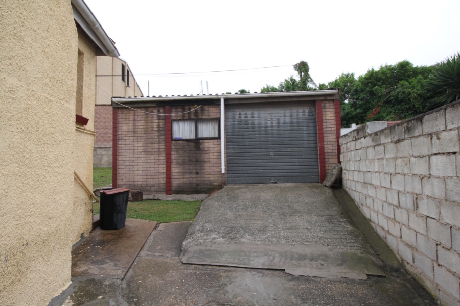 2 Bedroom Property for Sale in Kensington Eastern Cape